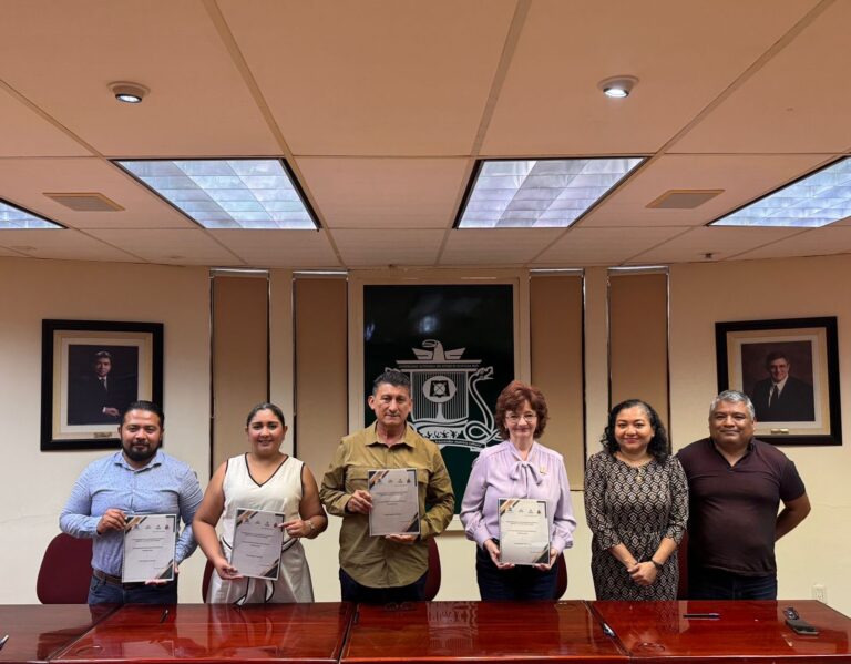 Bacalar y la UQROO unen esfuerzos para impulsar educación, ciencia y cultura