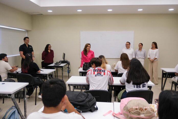 Universidad del Caribe