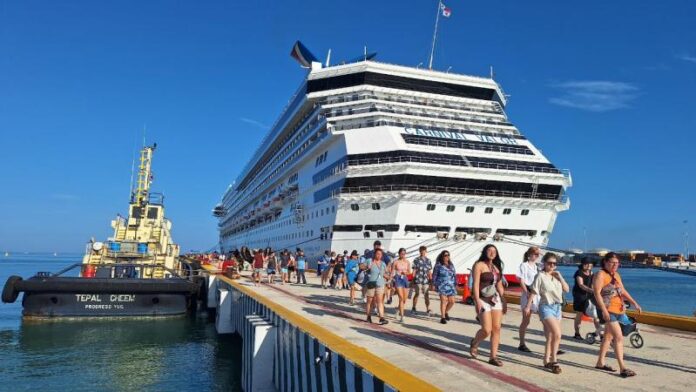 Yucatán superaría los 400 mil turistas este verano