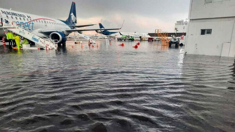 Exige Aeroméxico acciones urgentes al gobierno por afectaciones en el AICM tras inundaciones