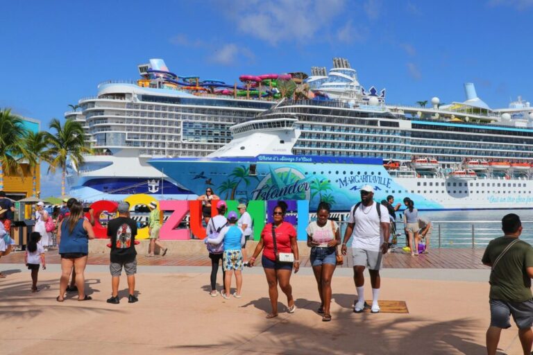 Cozumel recibirá más de 67 mil turistas en 17 cruceros durante la segunda semana de septiembre