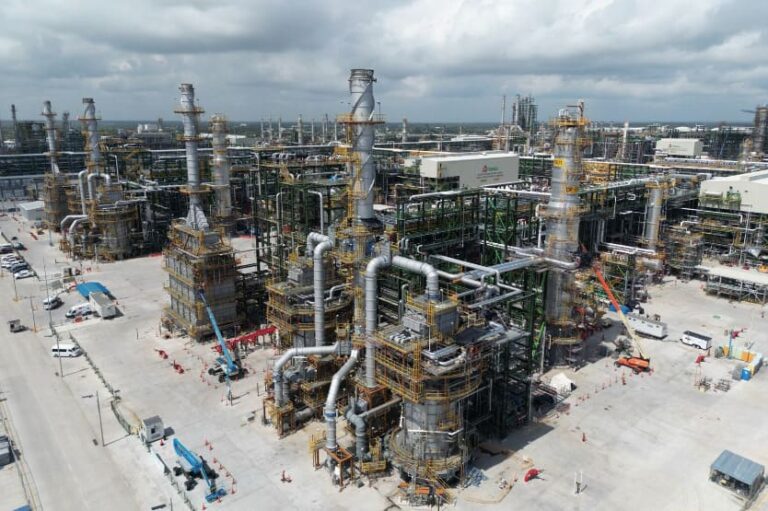 Refinería Olmeca, pilar de la autosuficiencia energética y orgullo nacional: Rocío Nahle
