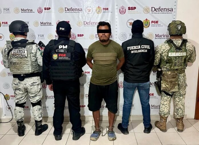 Detienen a expolicía en Veracruz; atropelló y mató a ciclista en Nuevo León