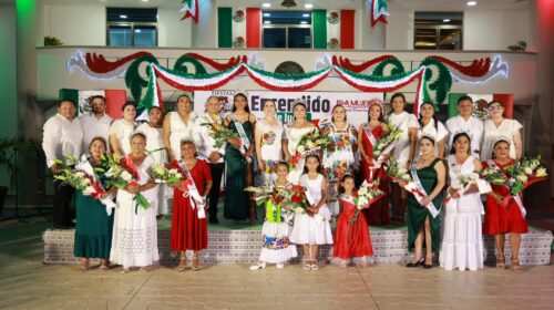 Encendido de Luces del Mes Patrio