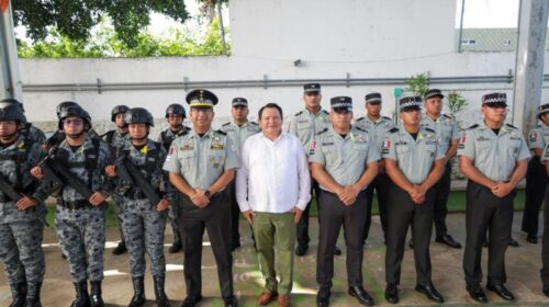 Gobierno estatal y Guardia Nacional suman esfuerzos para mejorar las escuelas en Yucatán