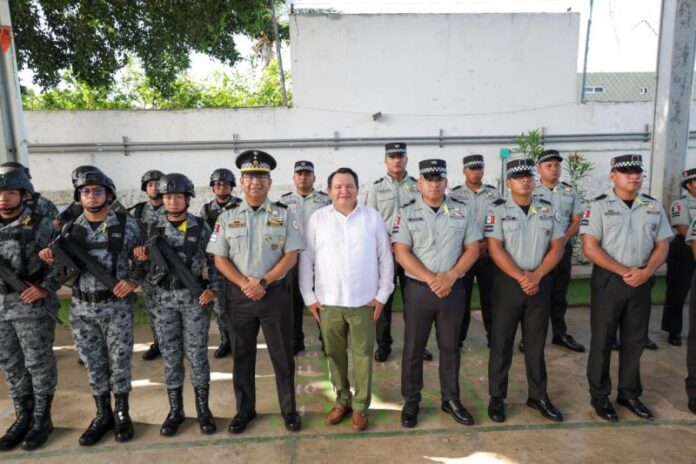 Gobierno estatal y Guardia Nacional suman esfuerzos para mejorar las escuelas en Yucatán