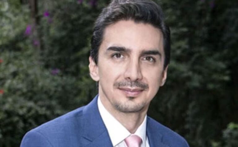 LOS CAPITALES: El líder del SNAC se niega a rendir cuentas y destinos de las cuotas sindicales