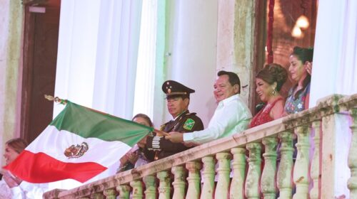 Yucatán conmemora el 215 aniversario del inicio de la Independencia de México