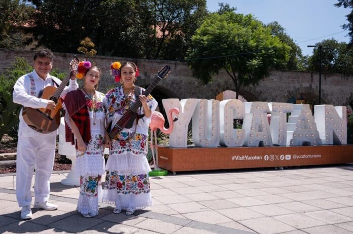 Yucatán lleva su cultura, gastronomía y tradición a Los Pinos