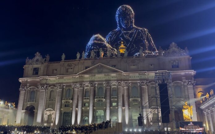 Grace for the World ilumina el Vaticano con voces, luz y fraternidad universal