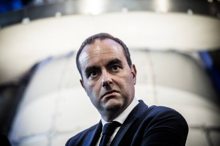 Macron nombra a Sébastien Lecornu como nuevo primer ministro de Francia