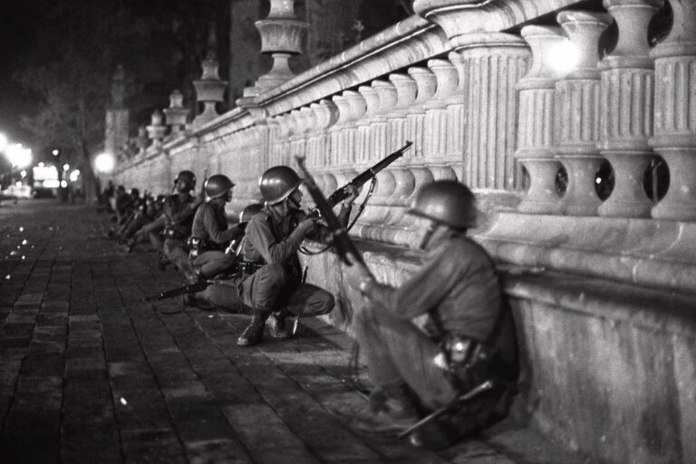 OTRAS INQUISCIONES: Dos de octubre de 1968: Memoria y pregunta