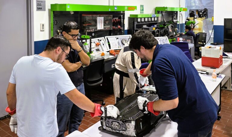 Del motor al software: la nueva era del taller mexicano