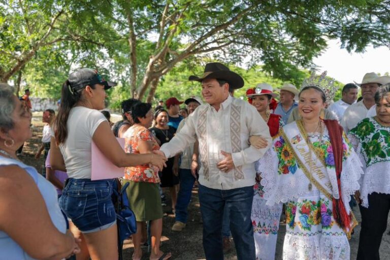 Díaz Mena refrenda su compromiso con el campo yucateco