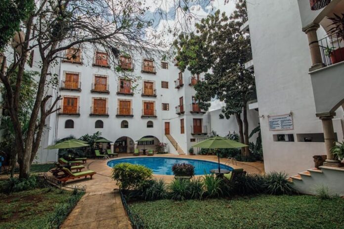 Distinguen al Hotel Mesón del Marqués como parte de los 'Tesoros de México'