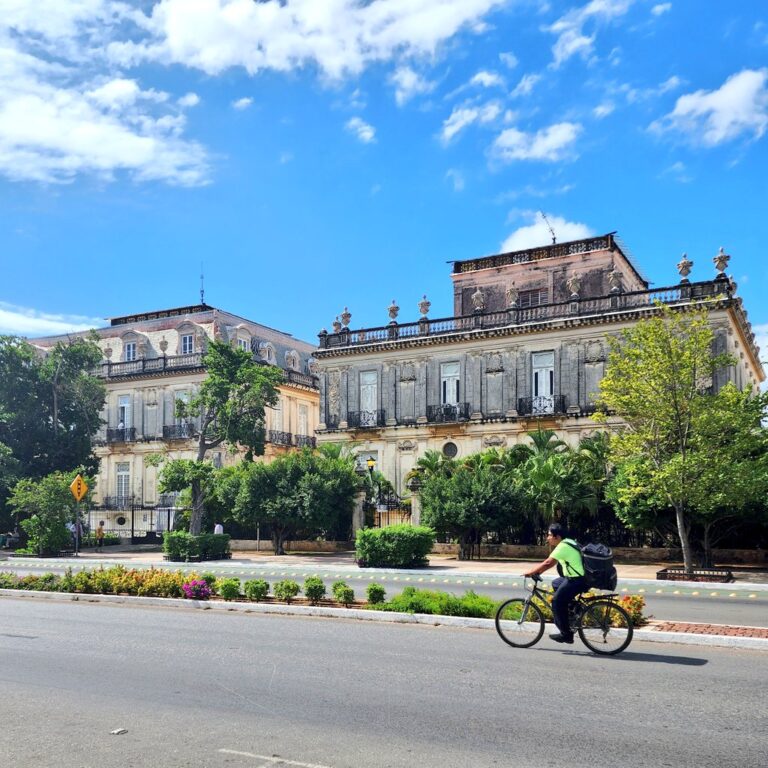 Gobierno y hoteleros acuerdan acciones para optimizar la movilidad en Paseo de Montejo