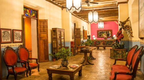 Grupo Mesones celebra 58 años de historia en Valladolid, Yucatán