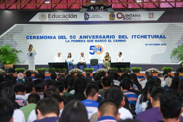 Mara Lezama celebra el 50 aniversario del Instituto Tecnológico de Chetumal