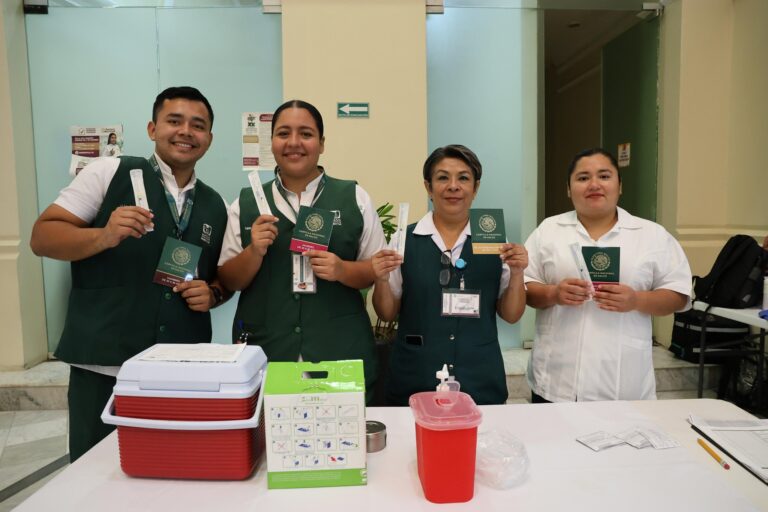 Tabasco arranca campaña de vacunación invernal 2025-2026
