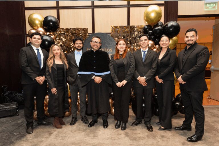 Universidad Da Vinci apuesta por el futuro de la educación digital con la graduación presencial de alumnos