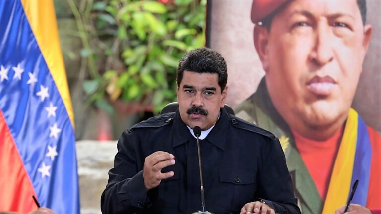 Reclaman chavistas que Nicolás Maduro debió ganar el Premio Nobel de la Paz 2025
