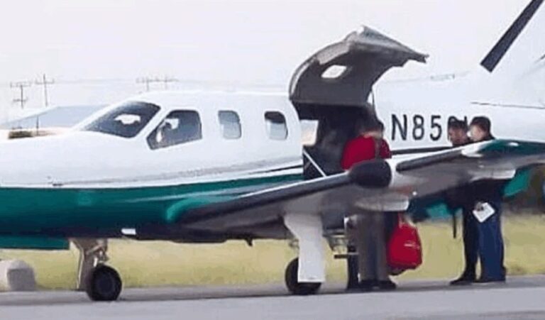 Pide Claudia Sheinbaum que Gerardo Fernández Noroña explique uso de avión privado