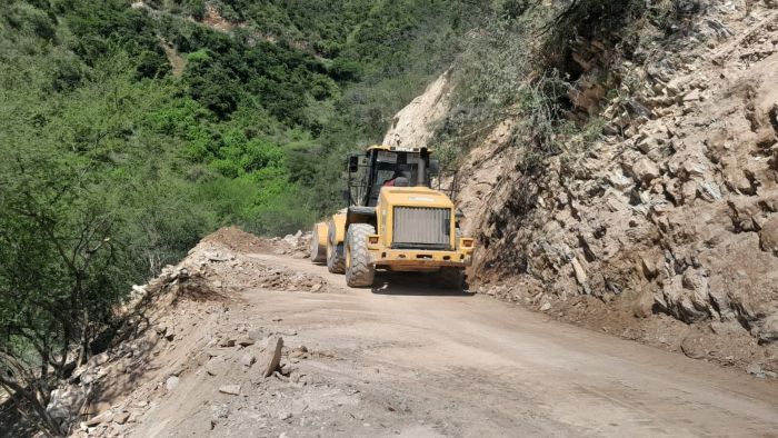 Actualiza SICT información sobre tramos carreteros con bloqueos