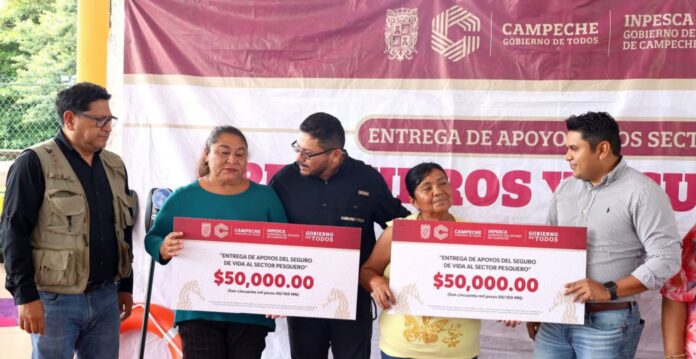 Entregan apoyos al sector pesquero y acuícola de Campeche