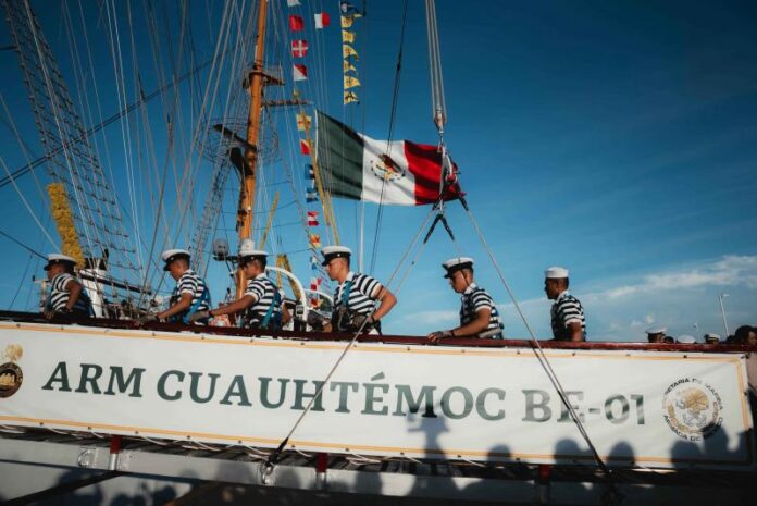 Yucatán recibe al Buque Escuela “Cuauhtémoc”1