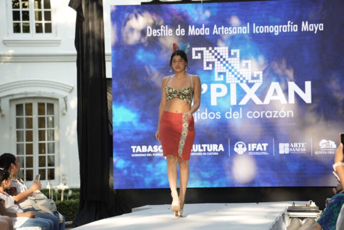 Gobierno de Tabasco impulsa al sector artesanal con exitoso Desfile de Moda “Jit'Pixan”