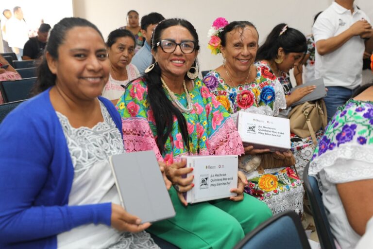 Lanzan la Plataforma Hecho en Quintana Roo; beneficiará a artesanos