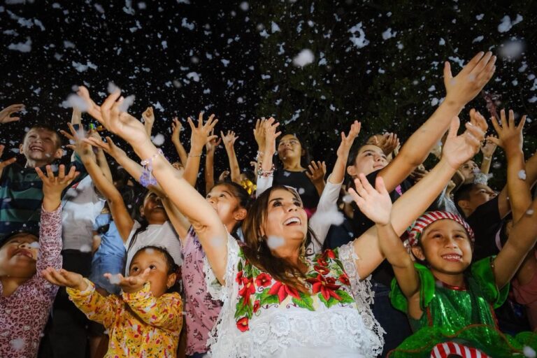 Mara Lezama enciende la Navidad luces magia y esperanza llegan a Chetumal