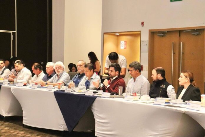 SEMA y empresarios trabajan en la construcción de una agenda ambiental por Quintana Roo