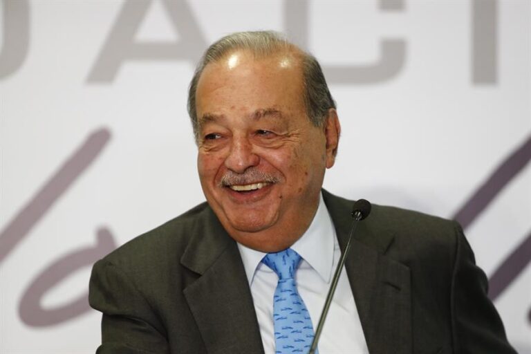 Fallo histórico de la SCJN contra Carlos Slim: deberá pagar un fortuna a dos de sus empleados