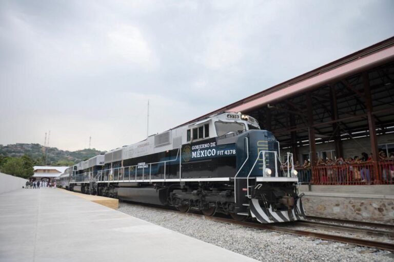 Tren Interoceánico tendrá una certificación internacional para seguridad y uso de la vía: Claudia Sheinbaum