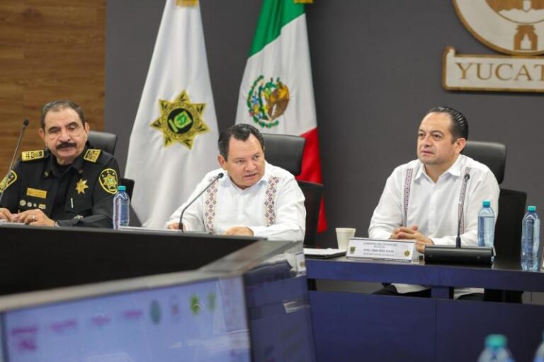 Díaz Mena pide redoblar esfuerzos en seguridad de Yucatán