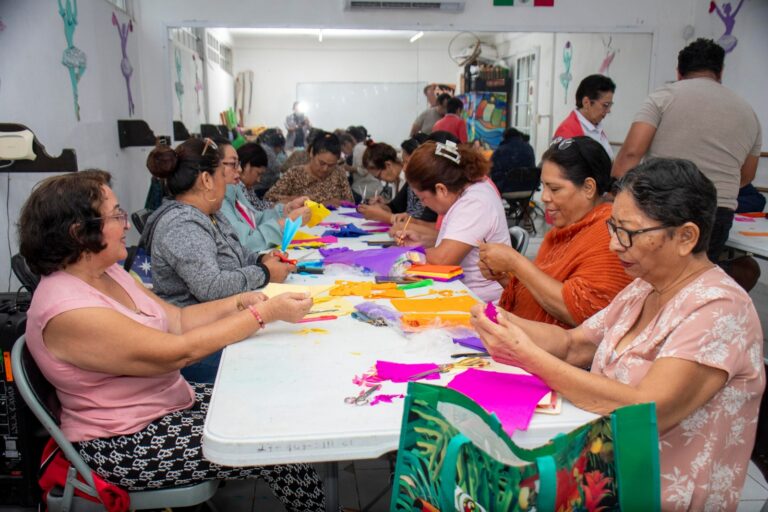 FPMC inicia el 2026 con el taller gratuito “Mundo de Papel”