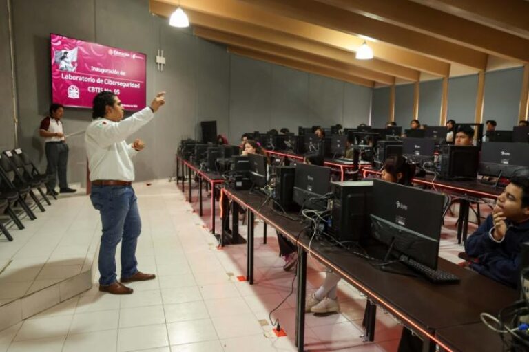 Inauguran Laboratorio de Ciberseguridad en CBTis de Yucatán
