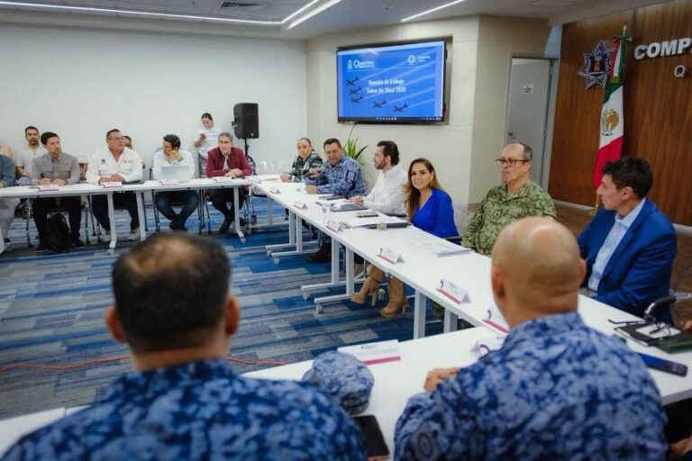 Mara Lezama evalúa los avances del “Tulum Air Show 2026”