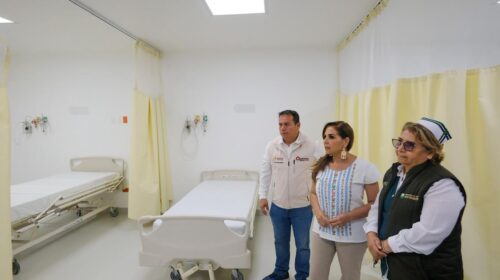 Supervisan ampliación del centro de salud de Holbox