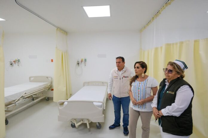 Supervisan ampliación del centro de salud de Holbox