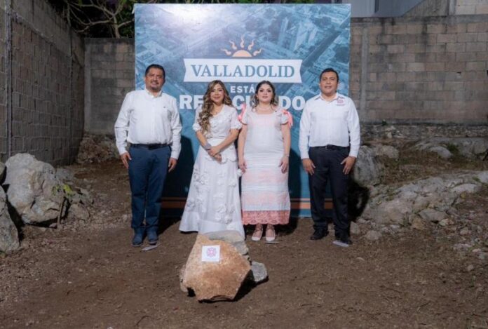Colocan la primera piedra de la Sala Azul del DIF de Valladolid