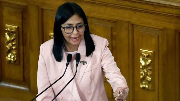 Delcy Rodríguez asume como presidenta interina de Venezuela tras captura de Maduro