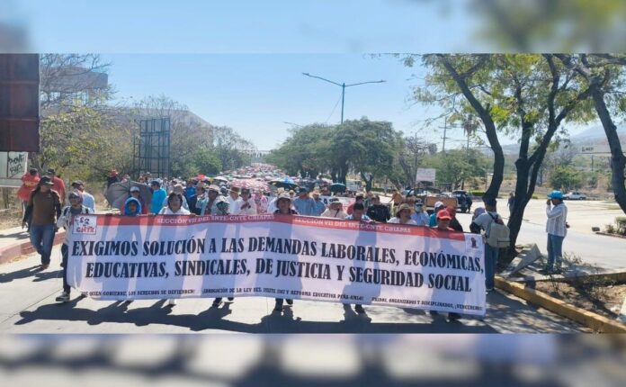 Maestros de Chiapas inician paro de 48 horas