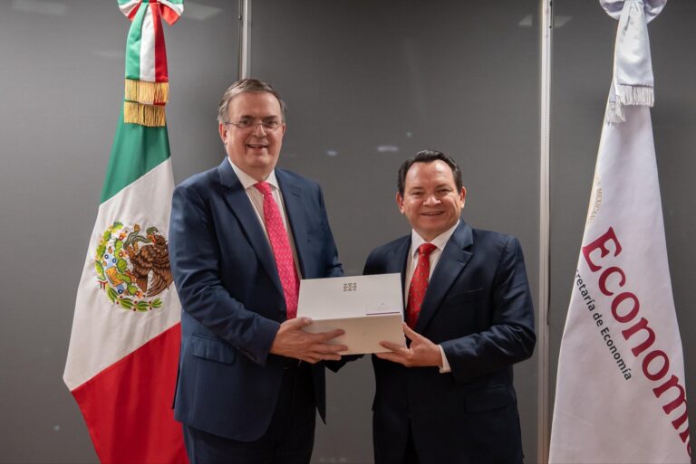 Díaz Mena y Marcelo Ebrard fortalecen la agenda económica de Yucatán