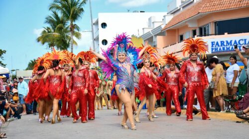 FPMC presenta ‘El Domingo de Comparsas’ frente al Museo de la Isla1