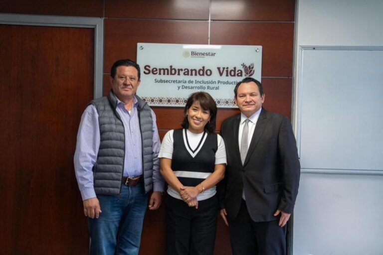 Gobierno de Yucatán y Federación impulsan el desarrollo de las comunidades rurales