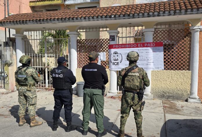 Se logró la detención de cuatro personas tras el desmantelamiento de un supuesto call center que operó como centro de fraude en Cancún.