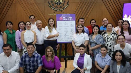 Mérida suma a empresas y universidades al programa "Mujeres Seguras"