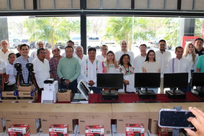 Modernizan el Registro Civil de Yucatán con nuevo equipo tecnológico